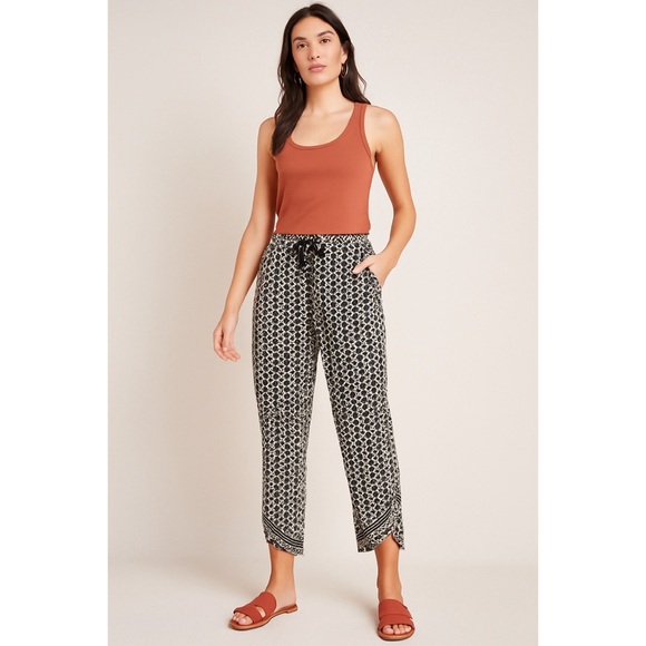 🥈 Anthropologie Hei Hei Geometric Print Cropped Pull-On